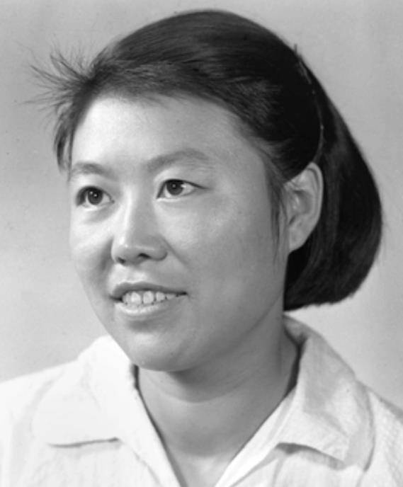 她11岁嫁表哥，因长相漂亮被印人民币上，高寿90岁，一生传奇