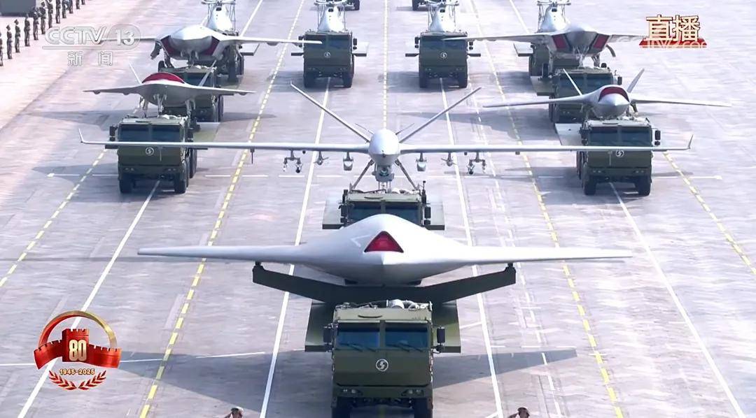 歼-35青春版？076专用舰载机？新机“超级小黄蜂”究竟是干嘛的？