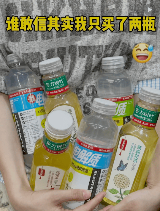 40℃的高温，可乐和冰红茶却“没人要”