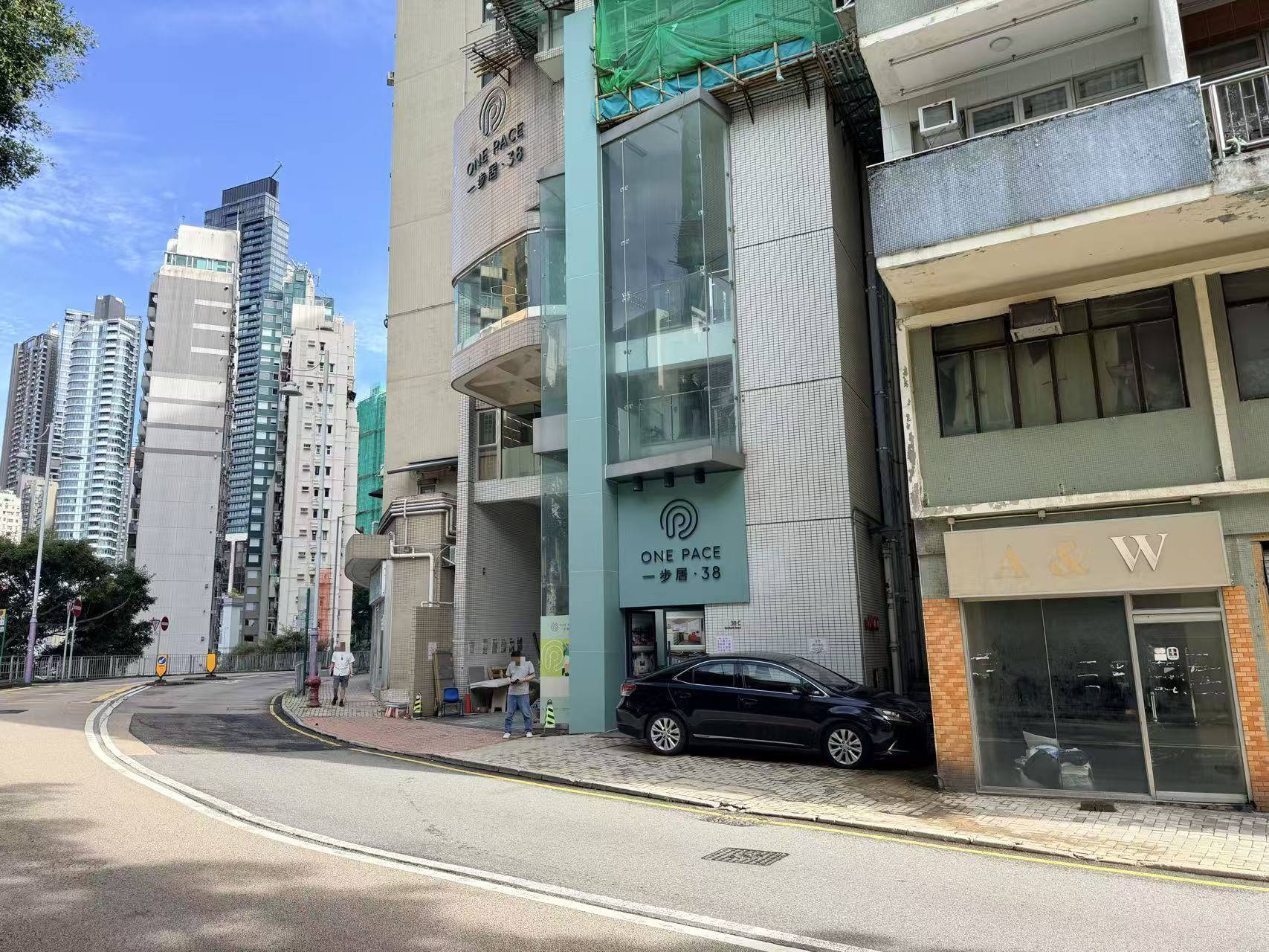 资本扎堆入局，香港校舍生意爆火